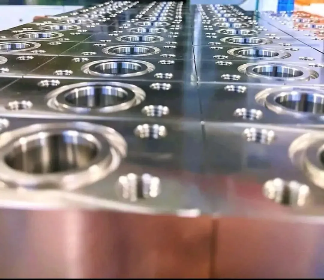 Precision-machined manifold component